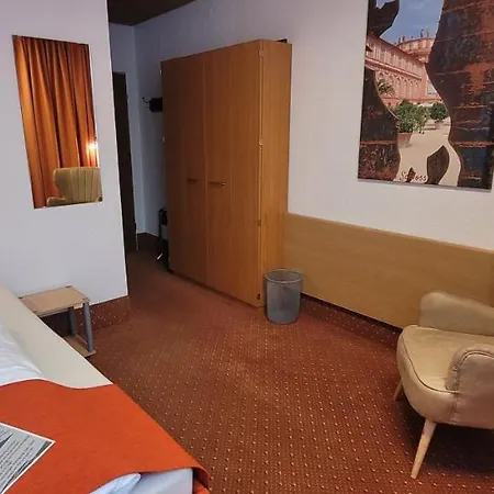 Ruppert Szálloda Walluf