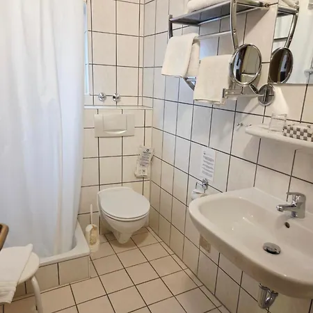 Szálloda Hotel Ruppert Walluf